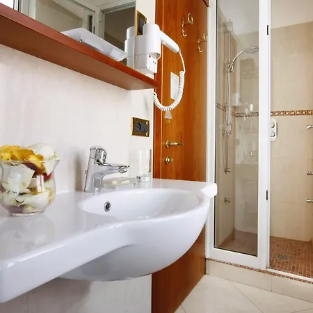 Hotel Ristorante Toscana Alassio