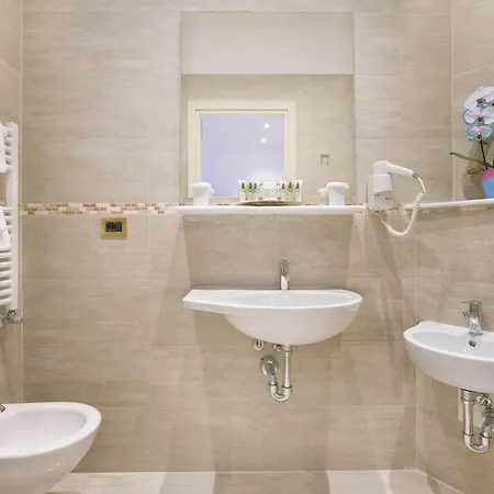 Hotel Ristorante Toscana 4*