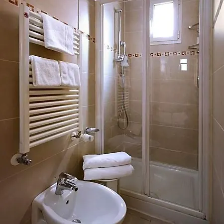 Otel Ristorante Toscana 4*