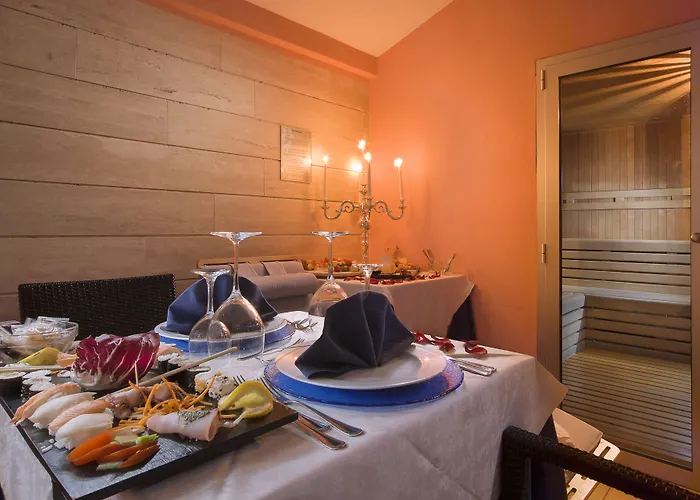 Отель Ristorante Toscana Алассио