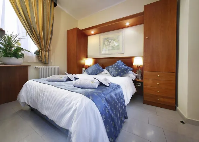 Отель Ristorante Toscana